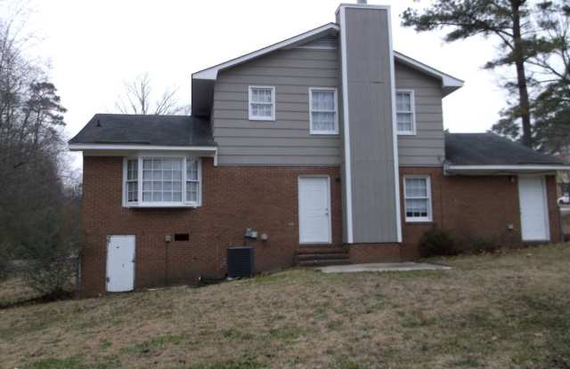 1117 Oakstone Dr Gallery 2