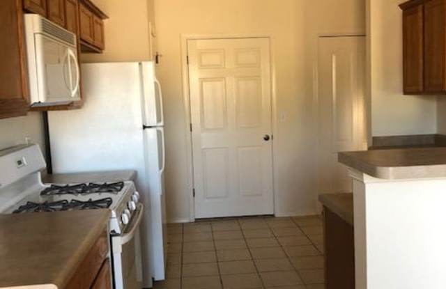 6047 Lourdes Gallery 4