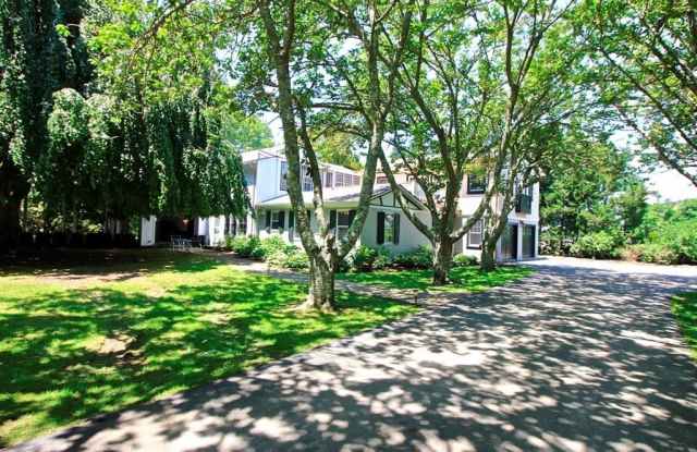 456 Bellevue Avenue Gallery 4