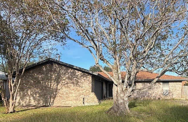 1902 Falcon Drive photos photos