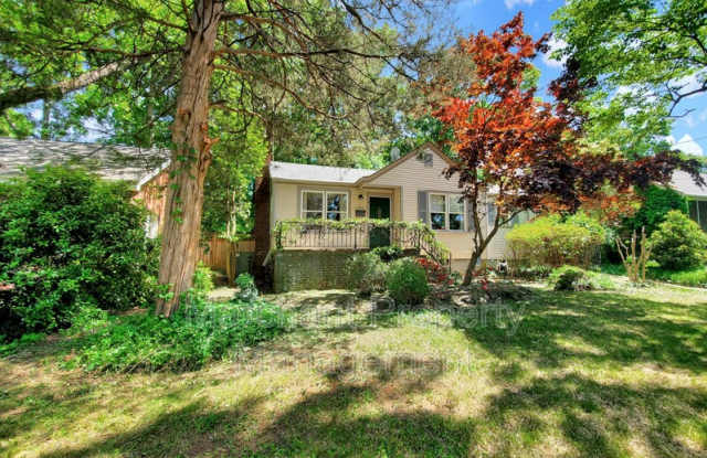 17 Arthur Avenue photos photos