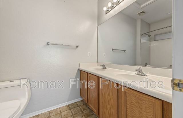 39516 N Hillerman Way Gallery 3