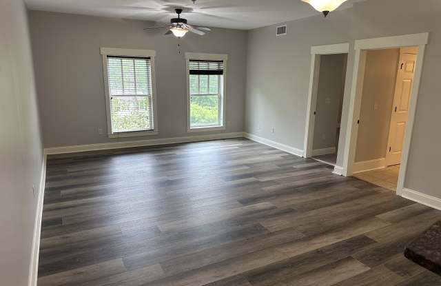 2 Monticello Village Drive Gallery 2