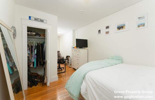 489 East Broadway photos photos