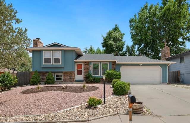 2010 Lander Circle photos photos