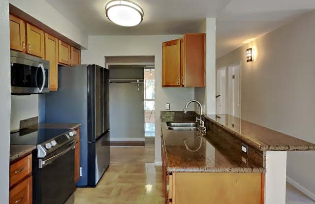 Adam's Point 2/2 Condo with a View! photos photos