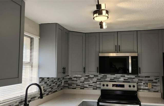 5507 RIDDLE ROAD Gallery 3