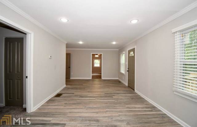 1394 Alverado Way Gallery 3