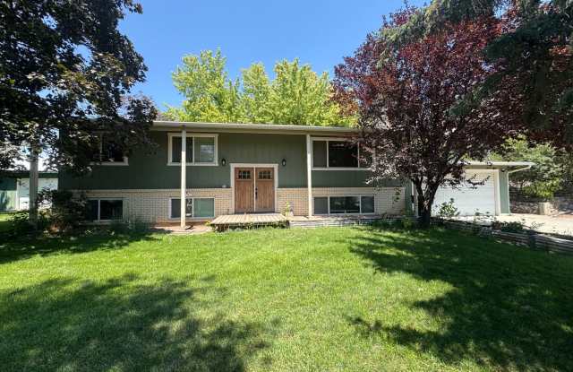 Beautiful Pleasant Grove home for rent! photos photos
