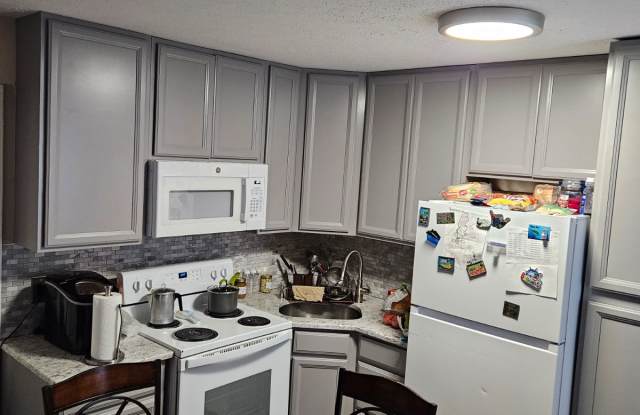 17259 Creekside Drive - 1 Gallery 2