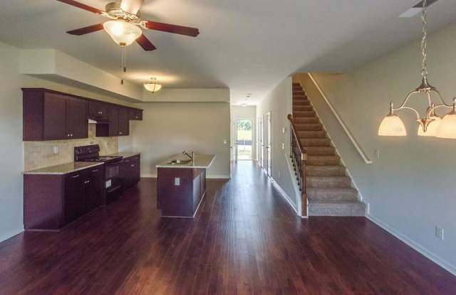 3043 Bonnes Drive Gallery 2