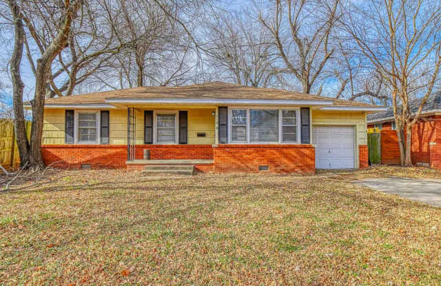 Charming Central Norman Home! photos photos