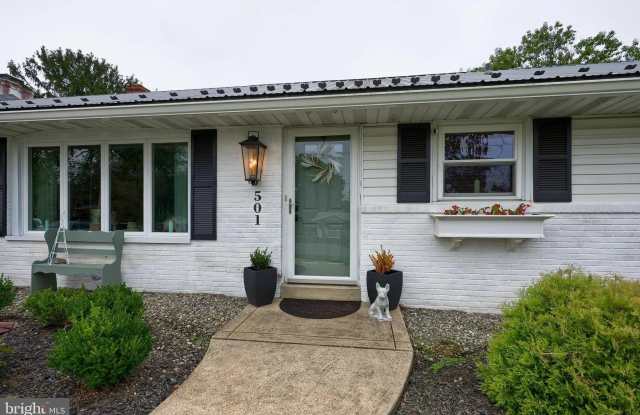 501 Longfellow Drive Gallery 4