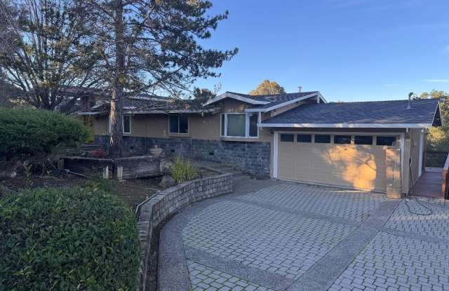 21241 Canyon View DR photos photos