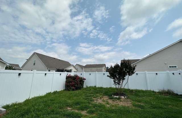 2533 Saddleback Drive Gallery 3