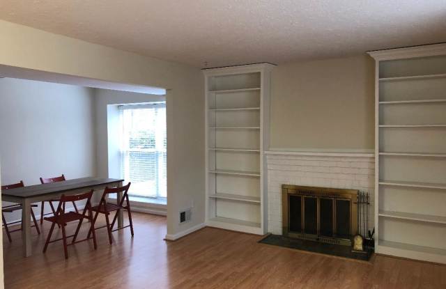 3701 PERSIMMON CIRCLE Gallery 4
