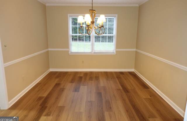 103 Cherry Hollow Gallery 3