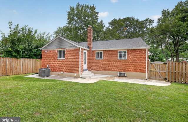 11102 BUCKNELL Drive Gallery 3