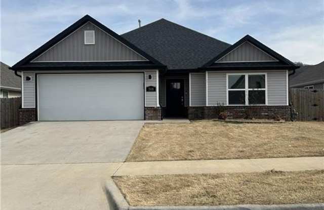 510  S Wagon Wheel  AVE photos photos