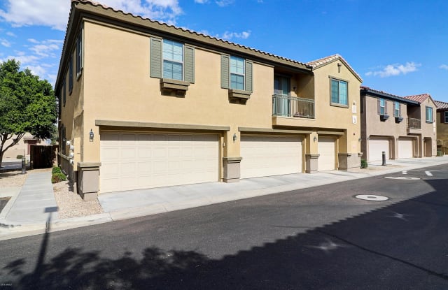 8136 W LYNWOOD Street - 8136 West Lynwood Street, Phoenix, AZ 85043