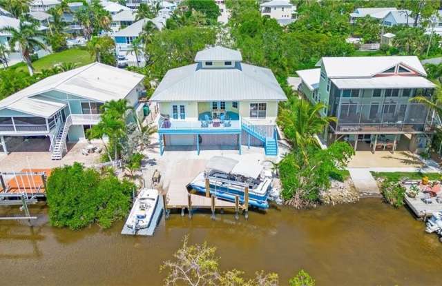 1296 Grand Canal Dr photos photos