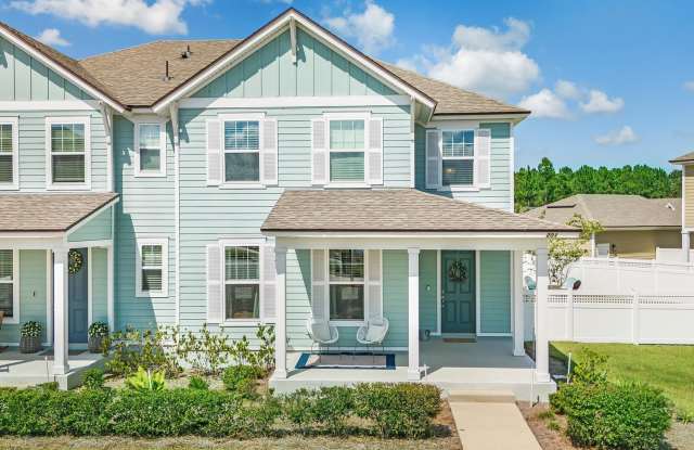 Resort-Style Living in a Spacious 4-Bedroom Home! photos photos