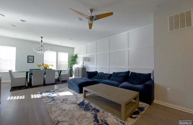33 Ambrosia Court Gallery 4