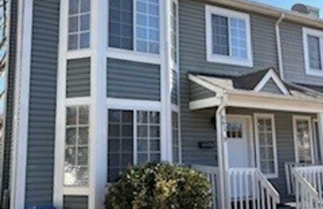 Large End Unit Townhome near Downtown Annapolis and Navy Stadium! photos photos