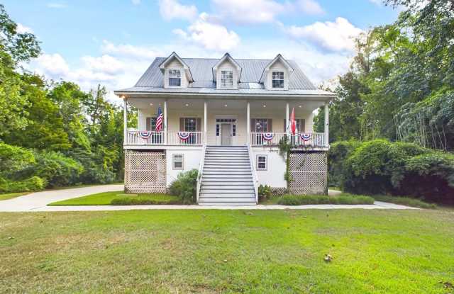 Private Furnished Riverfront Estate with Dock & Guest Apartment photos photos