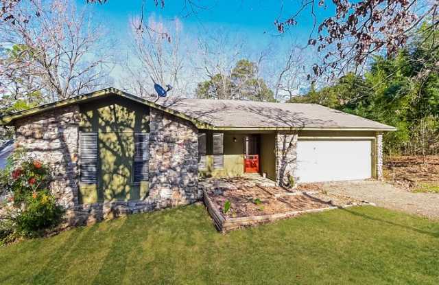 8 Rocky Top Cove - 8 Rocky Top Cove, Maumelle, AR 72113