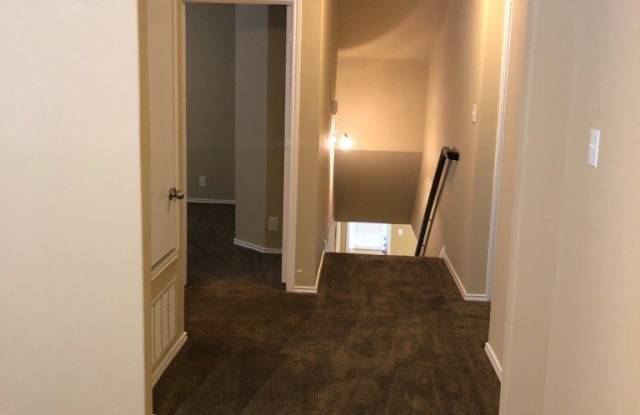 11434 Dodson Gallery 3