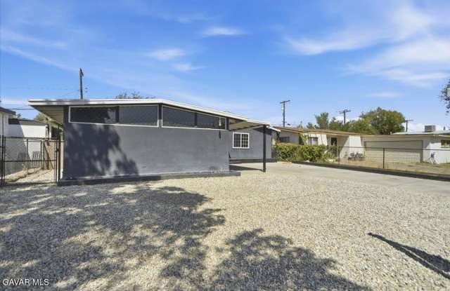 44043 Heaton Avenue Gallery 2
