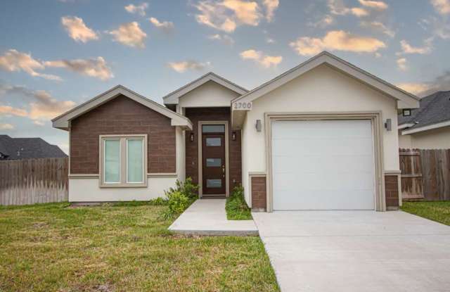 2700 Garman St photos photos