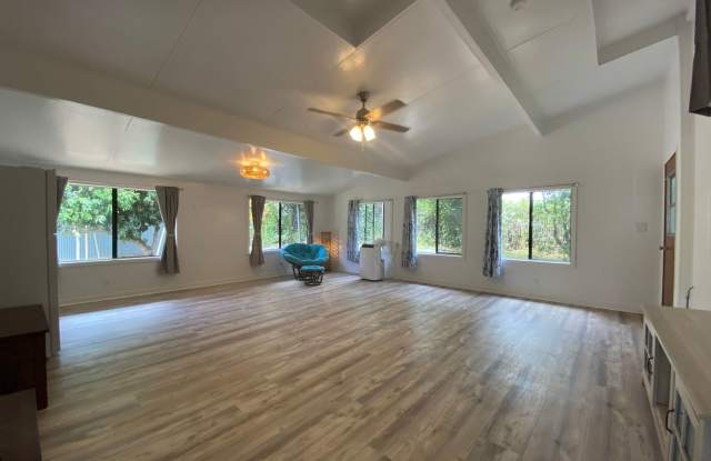 Remodeled Large Studio walking distance to town photos photos