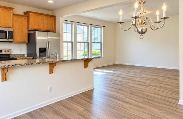 1223 Garden Stone Drive Gallery 3