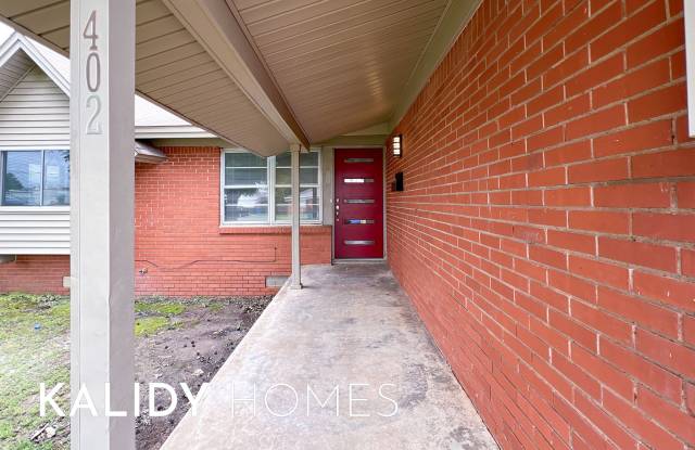 402 West Fairchild Drive Gallery 2