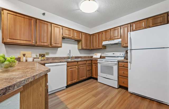 Wilshire Manor Associates, LLP Gallery 3