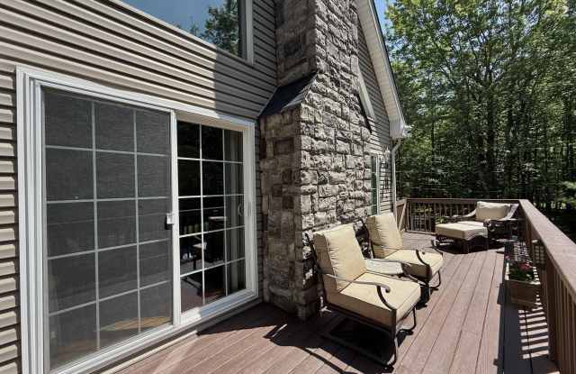 176 Gunstock Lane Gallery 4