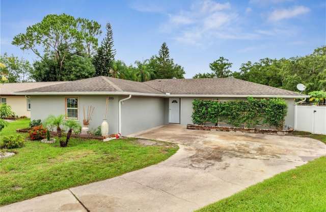 1395 MEADOWBROOK STREET photos photos
