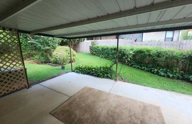 4002 Hawthorne Circle Gallery 4