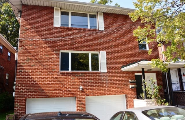 767 Bergen Blvd - 767 Bergen Boulevard, Ridgefield, NJ 07657
