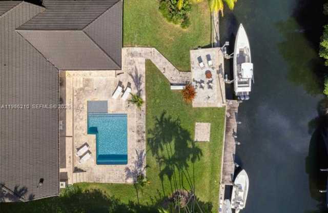 7155 Los Pinos Blvd #7155 CORAL GABLES, FL 33143 photos photos