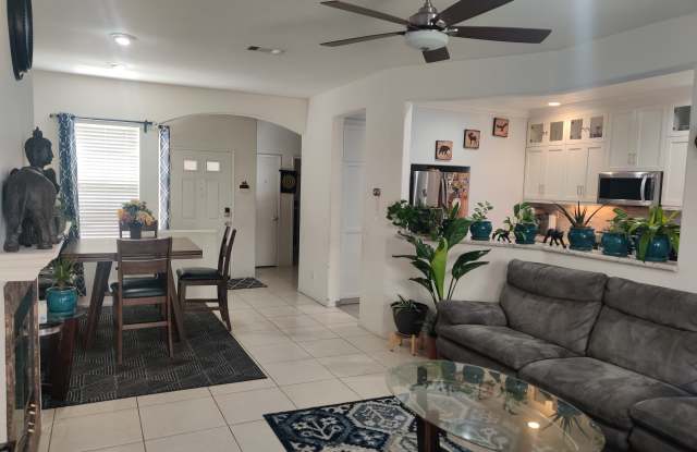 10864 Ivy Hill Dr Unit 6 Gallery 2