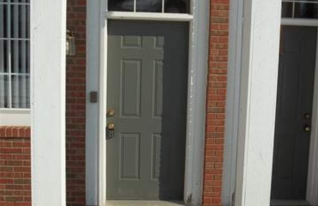 16885 Carriage Way Gallery 2