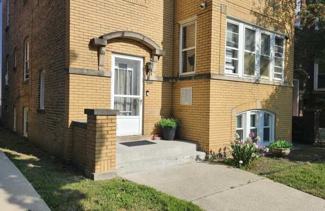 1641 Kenilworth Avenue - 1641 Kenilworth Avenue, Berwyn, IL 60402