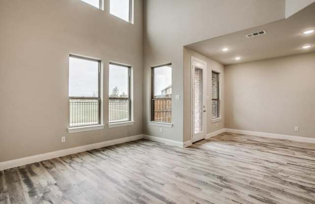 6428 Hermosa Drive Gallery 4