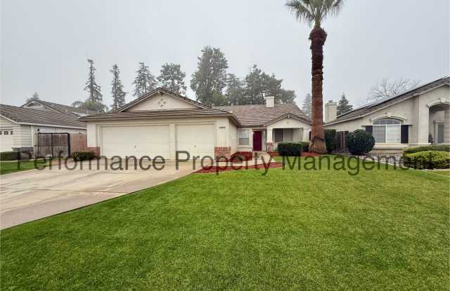 Stunning 4 Bed/2 Bath Riverlakes Home w/ Solar  $0 Deposit Option photos photos