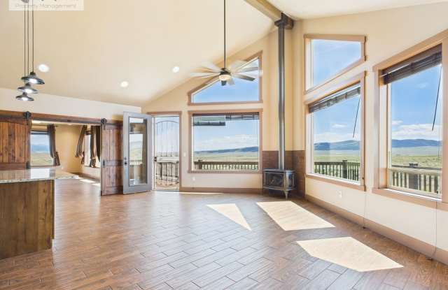 Montana Dream Turned Reality – One-of-a-Kind Rental Home in Wilsall! photos photos