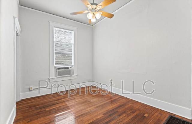2092 Linden Ave Gallery 4