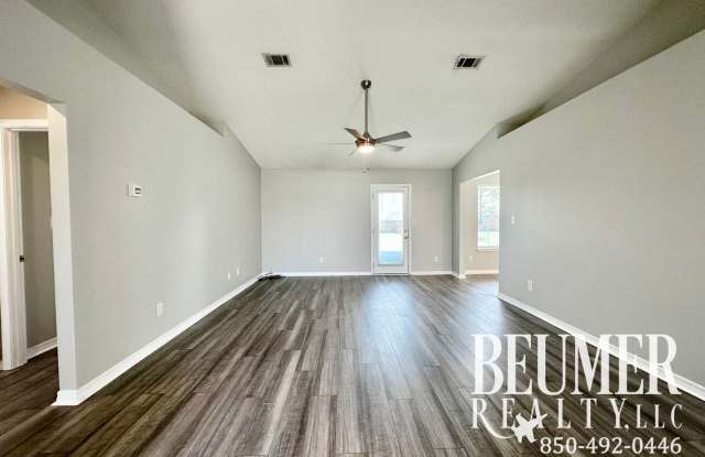 3br/2ba minutes to NAS back gate photos photos